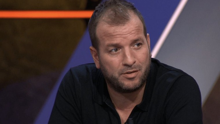 'Je kan het toch niet meer verkopen om Brobbey tegen NEC op te stellen?'