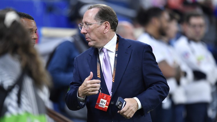 'Lyon in zwaar financieel weer, UEFA-gesprek moet Milan-scenario voorkomen'
