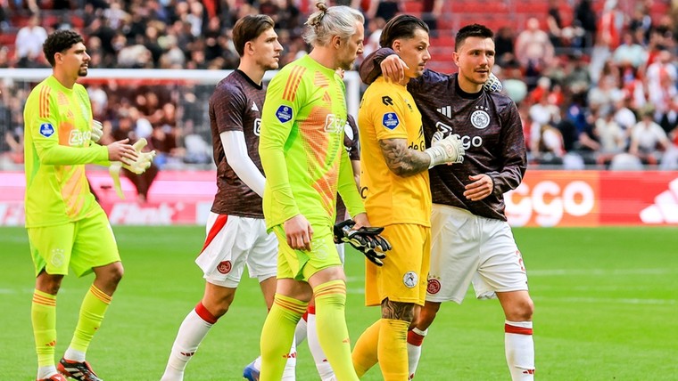 Waarom Farioli blij is met de terugkeer van Pasveer bij Ajax