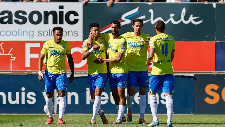 RKC profiteert van rode kaart Heerenveen en houdt hoop op handhaving