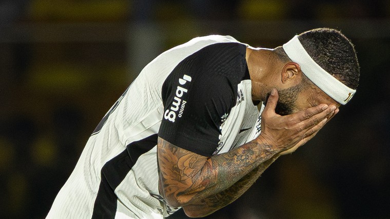 Memphis-panenka zet kwaad bloed: 'Heb al mijn respect voor je verloren'