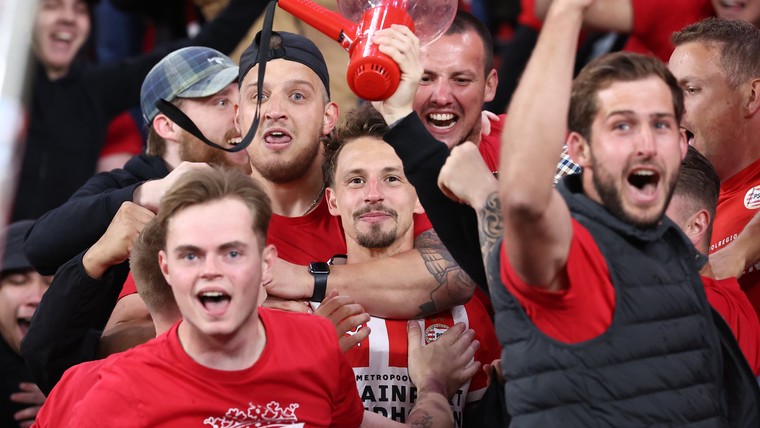 In dit nieuwe uitshirt speelt PSV de kampioenswedstrijd tegen Sparta