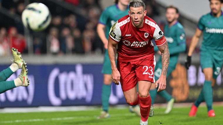 Alderweireld versnelt revalidatie voor afscheidswedstrijd: 'Risico is er altijd'