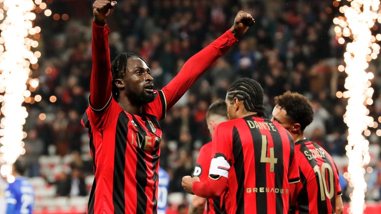 Nice viert feest, Emegha-loos Strasbourg geeft het weg