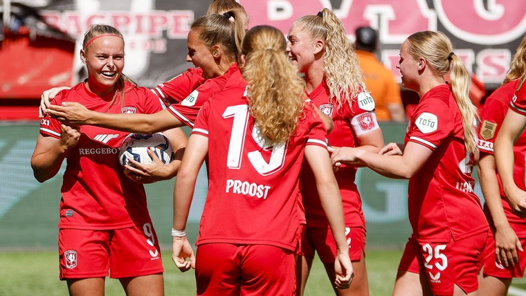Eerste kampioensster in Eredivisie Vrouwen na individueel sprookje: 'Hoe vet is dat?'