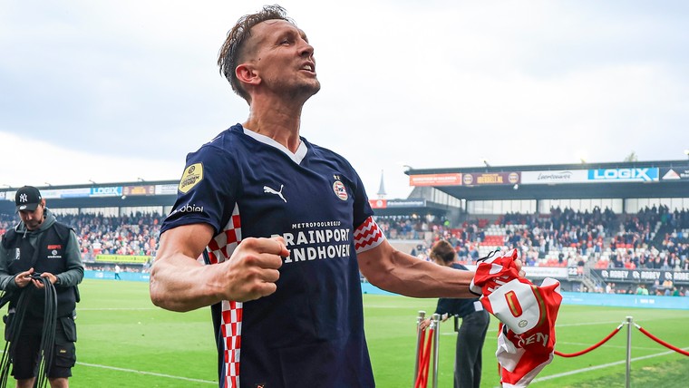Luuk de Jong kan lachen: 'Het werd nog spannend, hé'