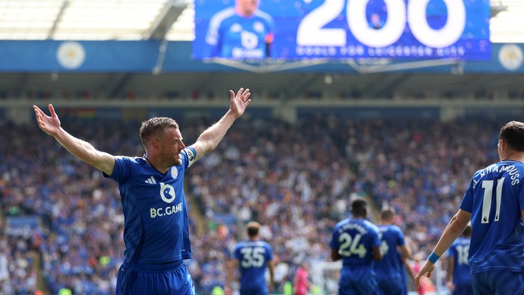 Clubicoon Vardy steelt show met 200ste goal in afscheidsduel bij Leicester