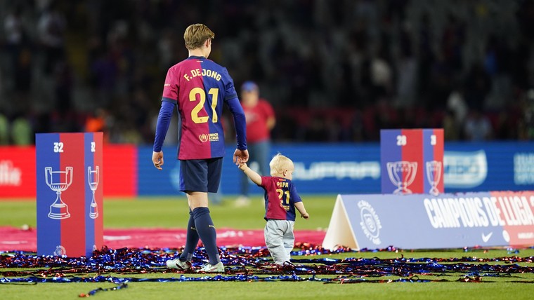 Frenkie de Jong is Kluivert voorbij bij Barça en jaagt op zijn eigen bondscoach