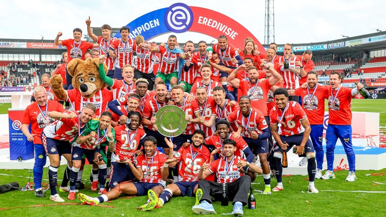 PSV pakt naast titel ook doelpuntenrecord