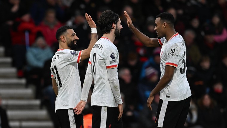 Gravenberch en Salah vallen in de seizoensprijzen van de Premier League