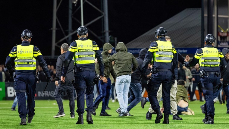 Telstar en Den Bosch halen uit naar vechtende fans: 'Blijf lekker thuis!'