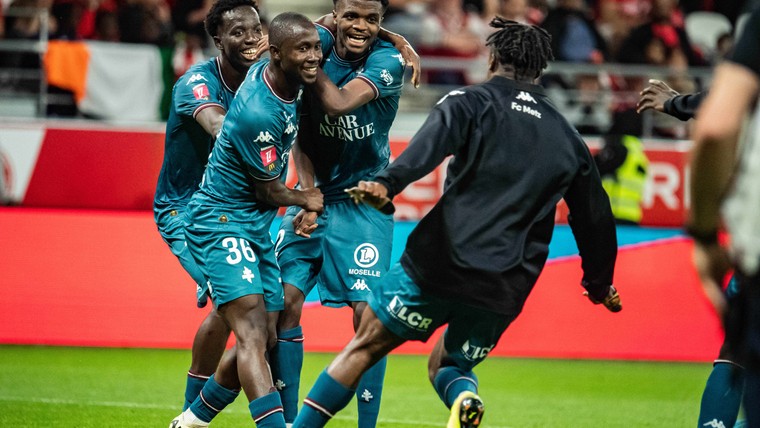 Reims degradeert paar dagen na verloren bekerfinale uit Ligue 1