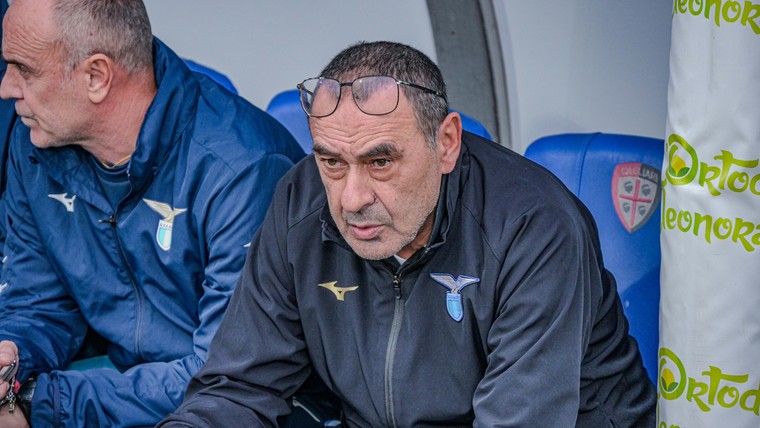 Letterlijk en figuurlijk witte rook in Italiaanse trainerscarrousel 