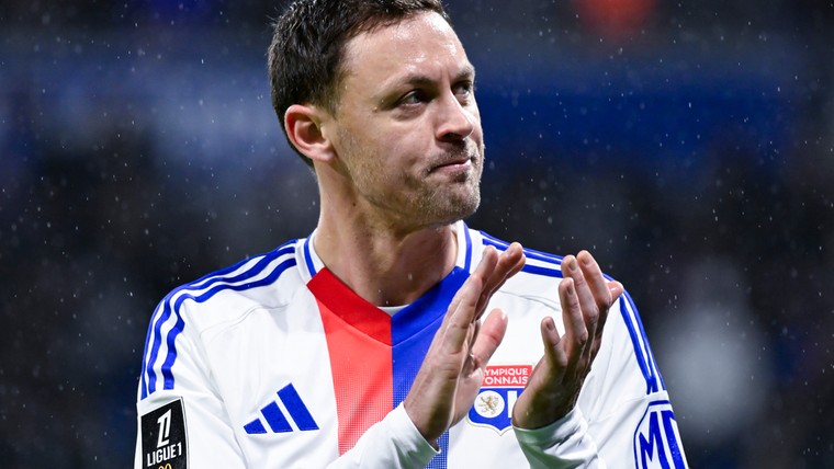 Matic moet twee duels brommen voor afplakken regenbooglogo