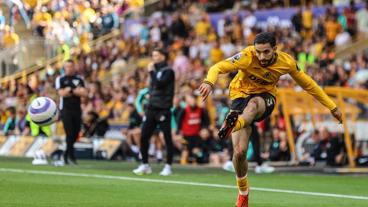 'Manchester City plukt linksback weg bij Wolves'