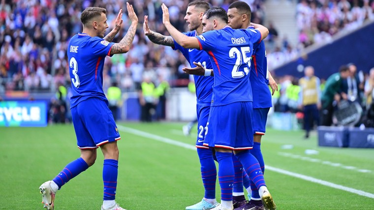 Frankrijk dankt Mbappé en VAR voor zege op Duitsland in troostfinale