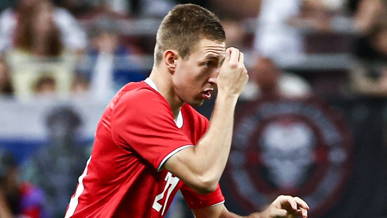 Eredivisie-avond bij Denemarken, Russisch talent maakt er vier in tweede interland