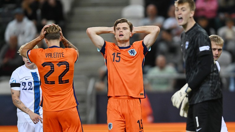 Valse start: hoe Jong Oranje zichzelf in de nesten werkt