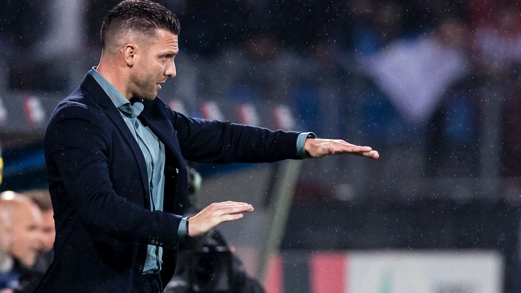 Nieuwe Go Ahead-coach Boel voetbalgek: 'Dat hij een relatie heeft, vind ik bijzonder'