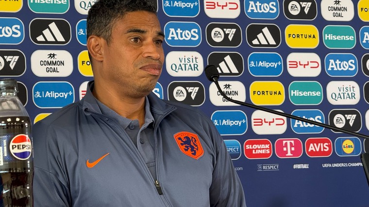 Valente verovert zijn plek bij Jong Oranje: 'Hij heeft een goede vorm' 