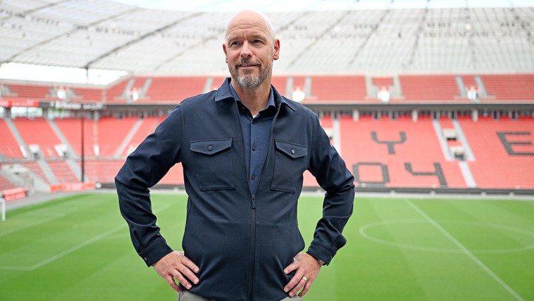 Ten Hag en Simonis weten tegenstander tijdens eerste officiële wedstrijden