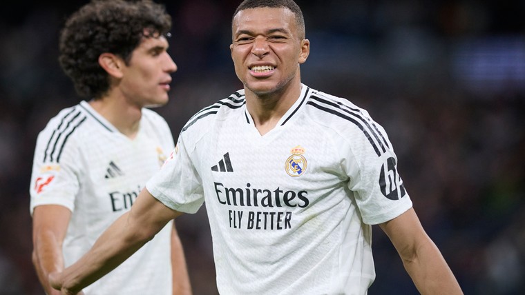 Met buikgriep gevelde Mbappé heeft ziekenhuis verlaten