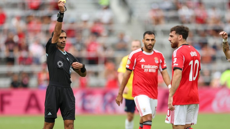 Situatie Kökcü maakt tongen los: 'Rui Costa zwaar geïrriteerd'