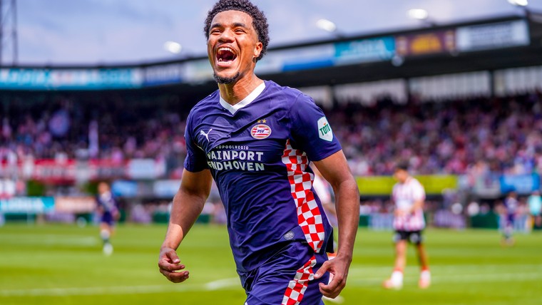 'Bayer Leverkusen aast op PSV'er Tillman'