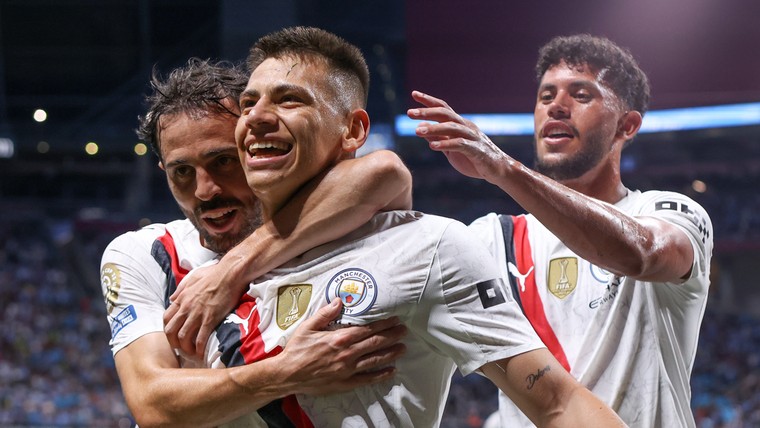 Argentijns talent valt op bij Man City: 'Hij doet denken aan Álvarez'