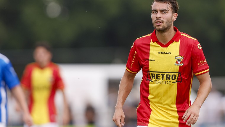Llansana ontbreekt in oefenwedstrijd Go Ahead om transfer af te ronden