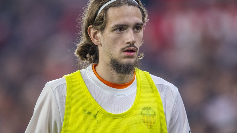 'Feyenoord-target Gasiorowski ook in beeld bij Paris Saint-Germain'