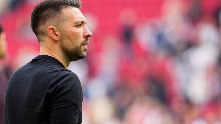 Farioli glimt van trots na complimenten van 'mens' Slot