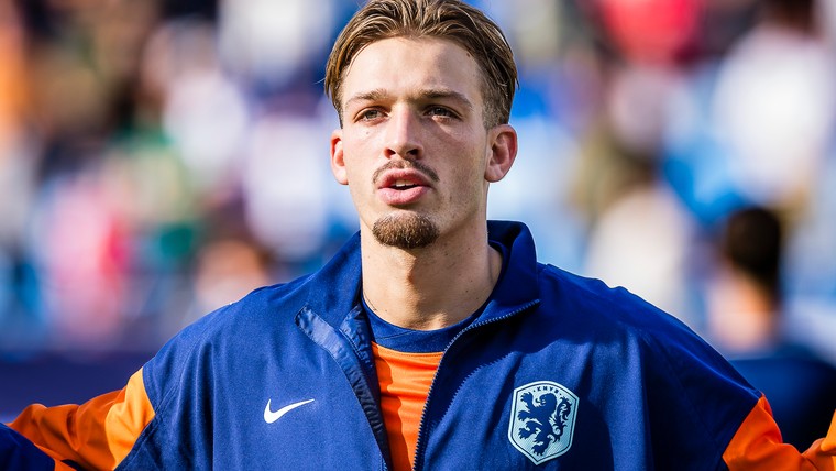 Feyenoord presenteert Luciano Valente: 'Er is altijd maar één optie geweest'