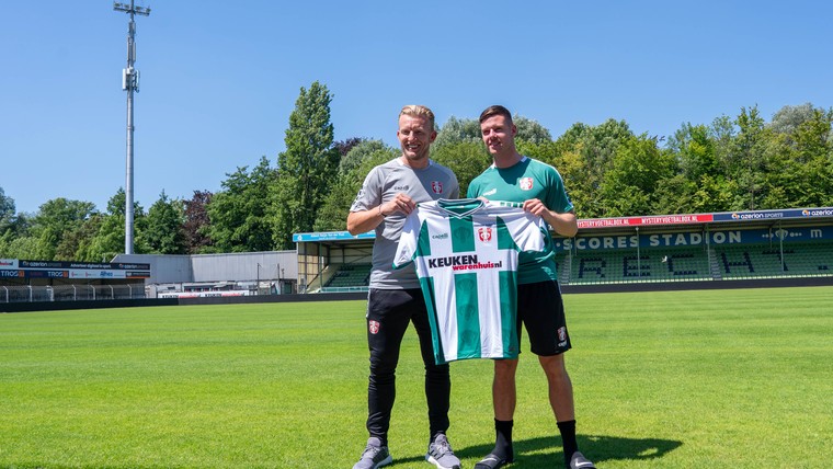 FC Dordrecht presenteert eerste aanwinst onder Kuijt