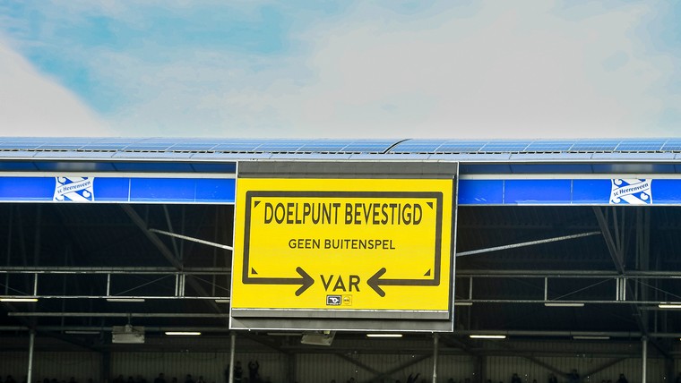 Aantal arbitrale fouten in de Eredivisie neemt af