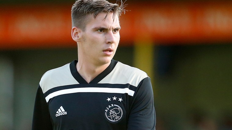 Voormalig Ajacied Wöber verruilt Premier League voor Bundesliga