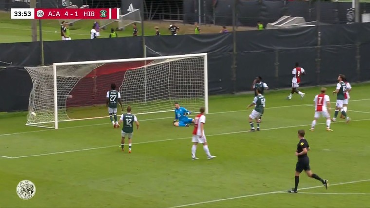 Ajax toont onder Heitinga direct ander gezicht in oefenduel met negen goals