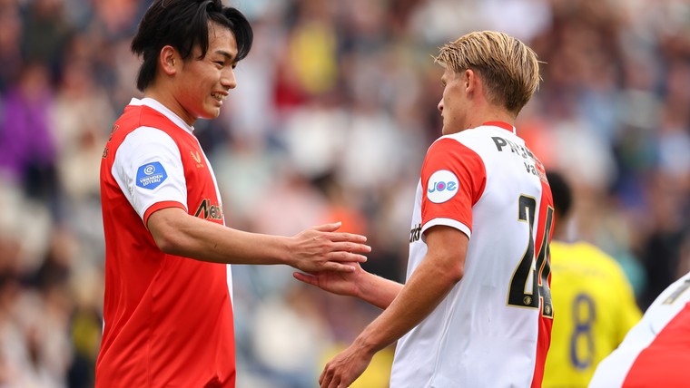 Steijn maakt zijn eerste op makkelijke middag Feyenoord in feestduel Cambuur