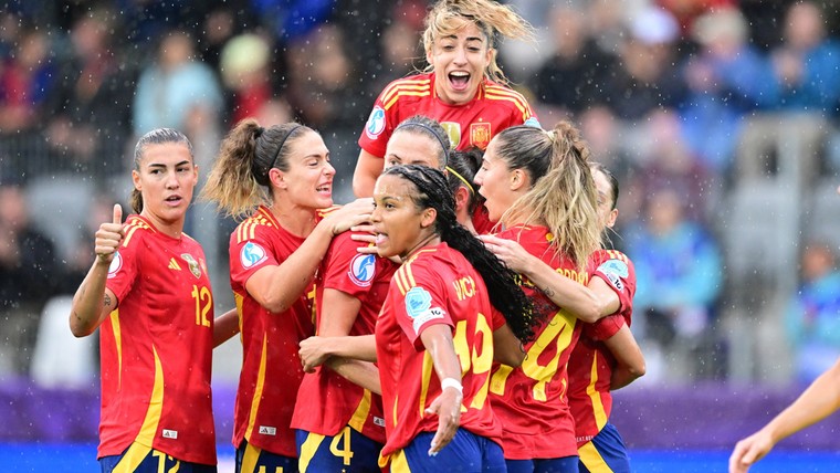 Dominant Spanje in sneltreinvaart naar knock-outfase EK