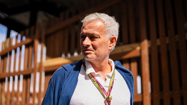 Mourinho flirt met terugkeer naar Portugal