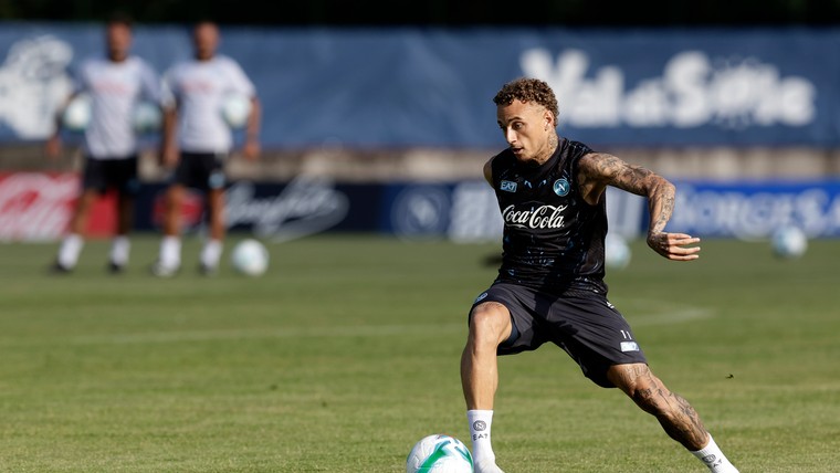 Lang vertelt welk Italiaans woord hij als eerste leerde bij Napoli