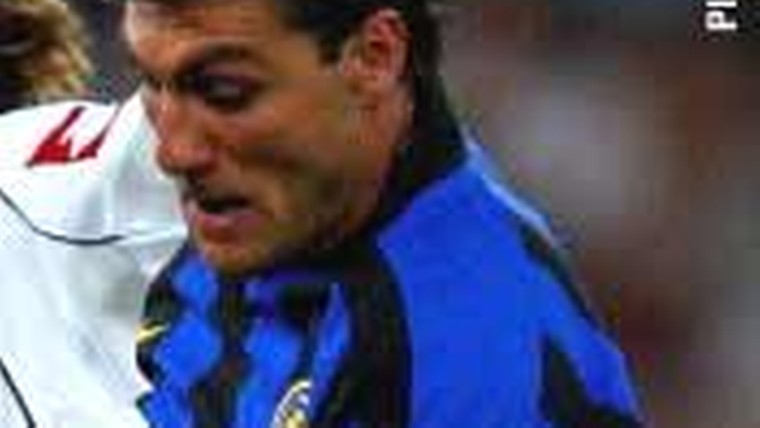 Zege op Bologna helpt Inter op kop