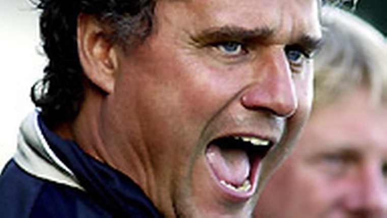 FC Volendam ontslaat trainer Henk Wisman