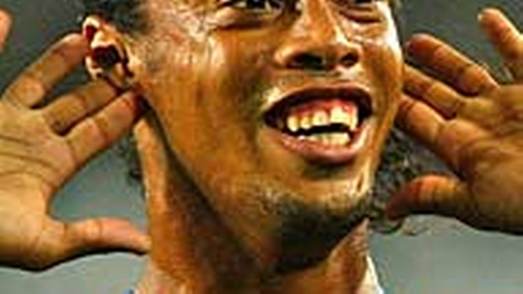 Ronaldinho wint jubileum-editie Gouden Bal