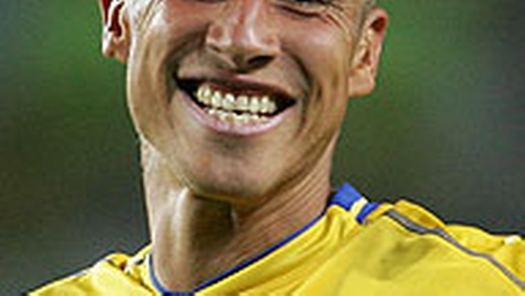 Larsson maakt mooiste Zweedse goal ooit