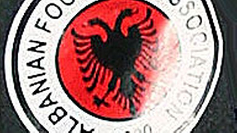 Baric terug op Albanese bank na pillenkuur