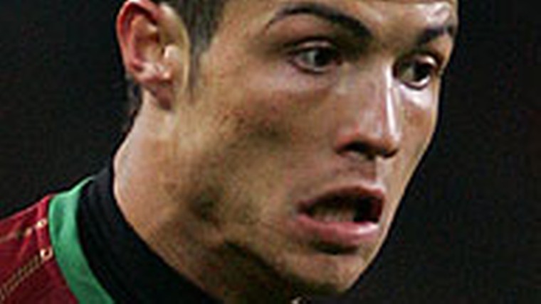 Cristiano Ronaldo hinkend weg bij training