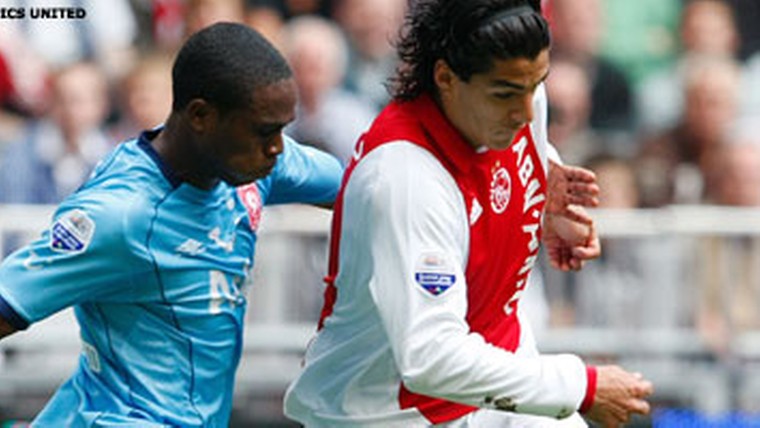 FC Twente veroordeelt mager Ajax tot UEFA Cup-toernooi