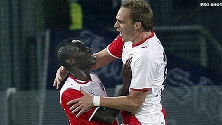 Knokkend FC Utrecht brengt Willem II eerste nederlaag toe