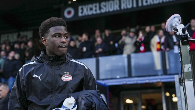 'De vraag is of Babadi beter is dan Levi Smans op dit moment'